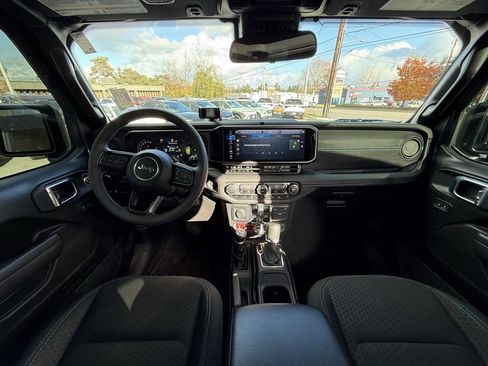 Used 2024 Jeep Wrangler Unlimited Rubicon 4xe w/ Safety Group image 22