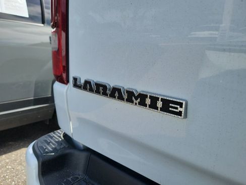 Used 2022 RAM 1500 Laramie w/ Sport Appearance Package image 10