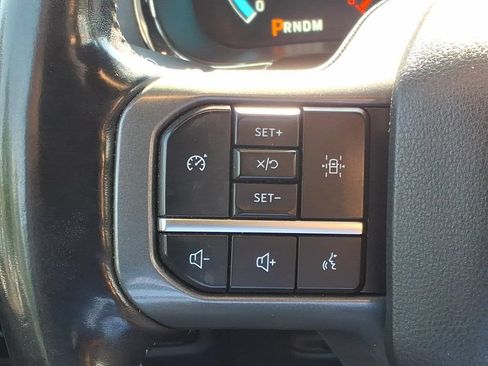 Used 2022 Ford F150 Lariat AWD/4WD image 7