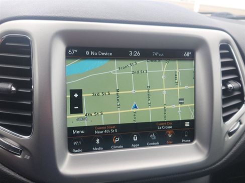 Used 2019 Jeep Compass High Altitude AWD/4WD image 21