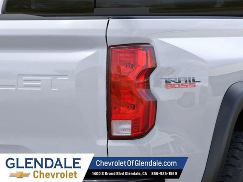 New 2026 Chevrolet Colorado Trail Boss AWD/4WD image 11