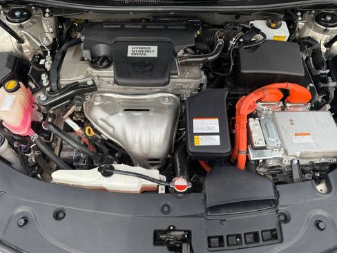 Used 2016 Toyota Avalon XLE Premium image 32