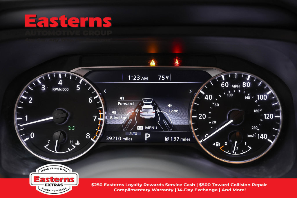 Used 2024 Nissan Pathfinder S AWD/4WD image 19