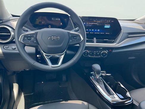 New 2026 Chevrolet Trax ACTIV FWD image 16
