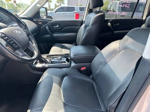 Used 2022 INFINITI QX80 Luxe w/ Cargo Package AWD/4WD image 6