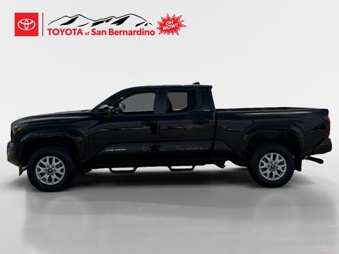 Certified 2024 Toyota Tacoma SR5 image 2