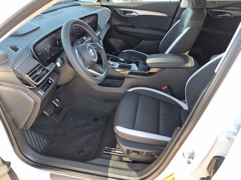 Certified 2025 Buick Envision Sport Touring AWD/4WD image 11