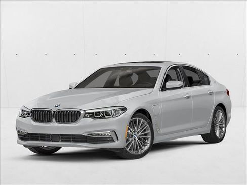 Used 2020 BMW 530e w/ Executive Package RWD image 1