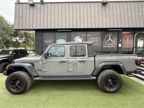 Used 2020 Jeep Gladiator Sport w/ Quick Order Package 24S AWD/4WD image 7
