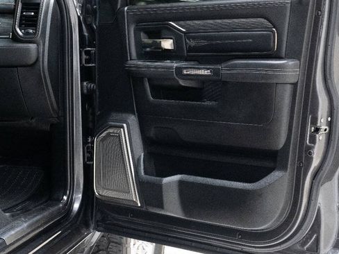 Used 2020 RAM 2500 Limited AWD/4WD image 27