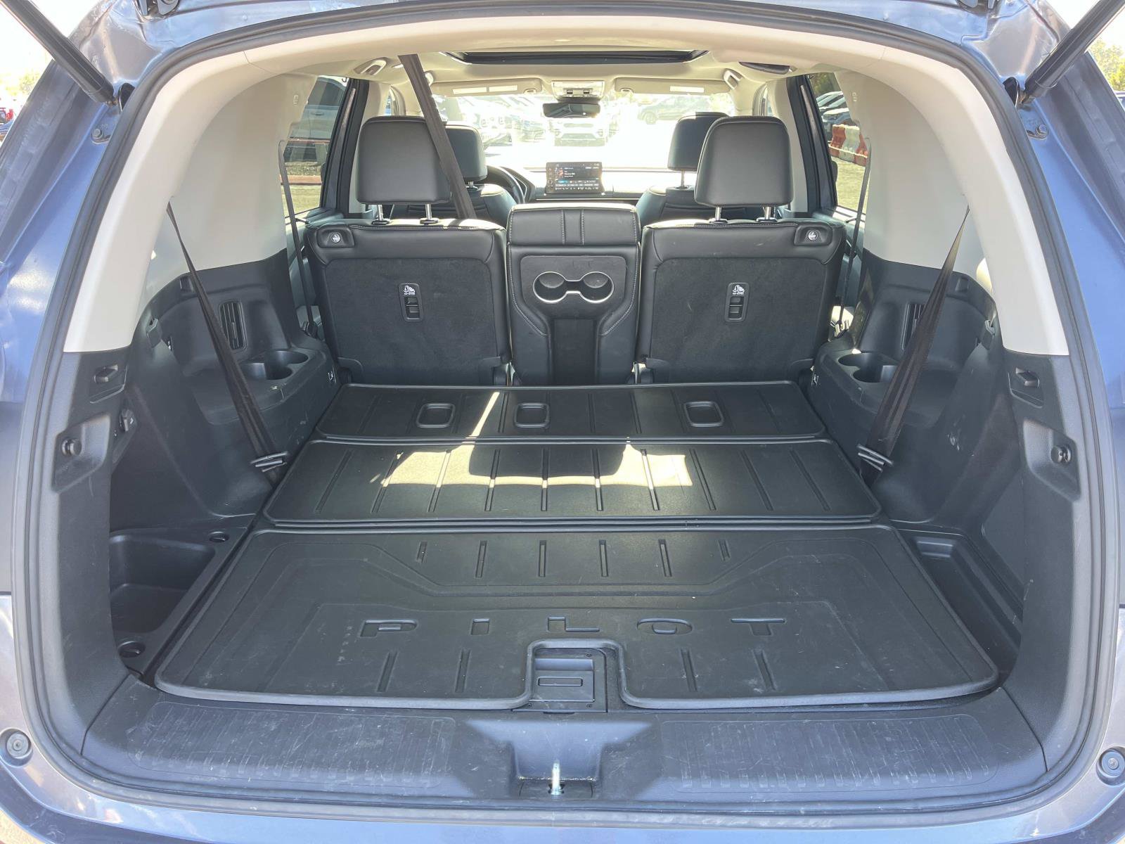 Used 2023 Honda Pilot Elite image 23
