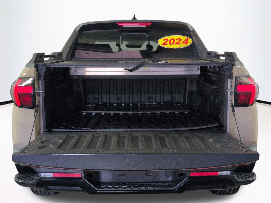 Used 2024 Hyundai Santa Cruz XRT AWD/4WD image 16