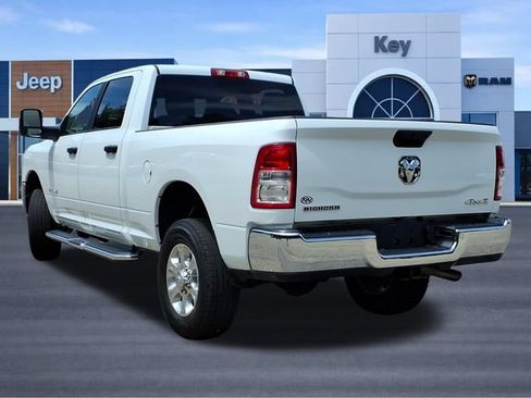 Used 2024 RAM 2500 Big Horn AWD/4WD image 3