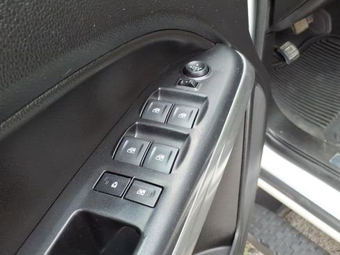 Used 2019 Chevrolet Colorado ZR2 AWD/4WD image 14