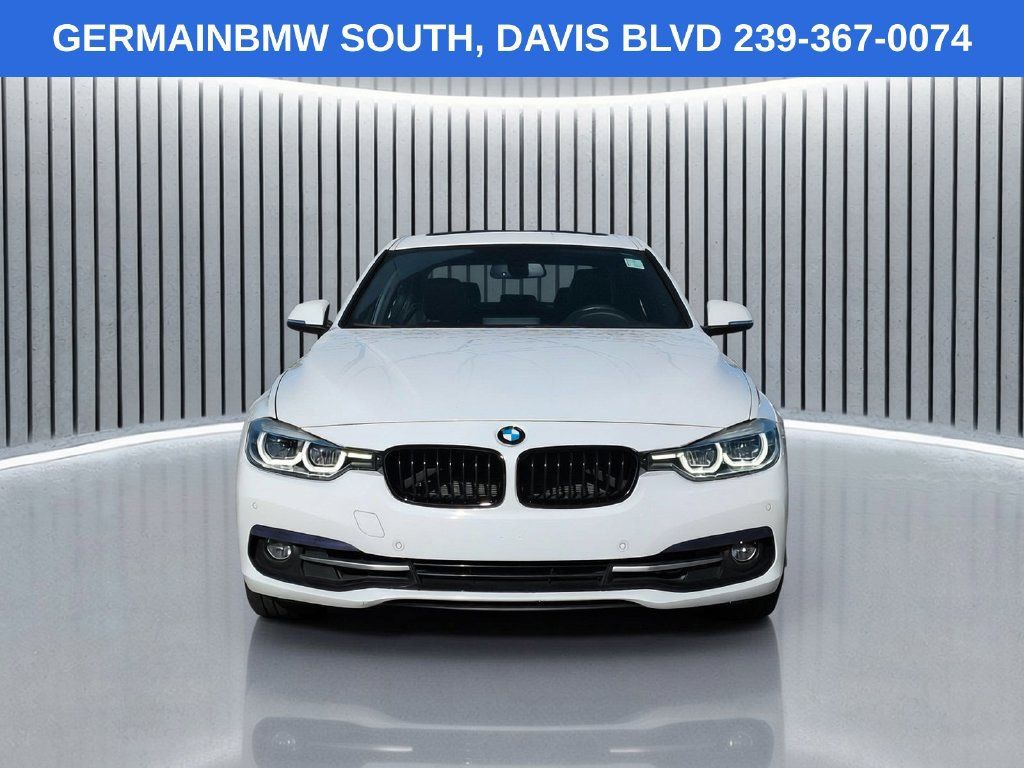 Used 2017 BMW 330i xDrive Sedan AWD/4WD image 10