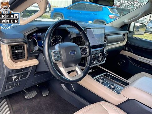 Used 2022 Ford Expedition Max Limited AWD/4WD image 13
