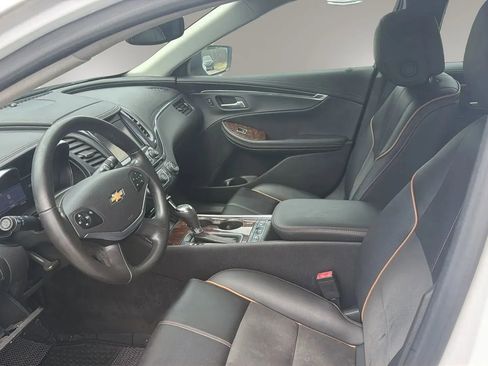 Used 2014 Chevrolet Impala LT w/ Premium Seating Package FWD image 29