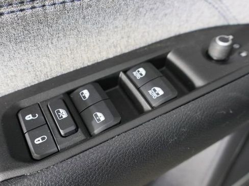 Used 2022 Jeep Compass Latitude AWD/4WD image 20