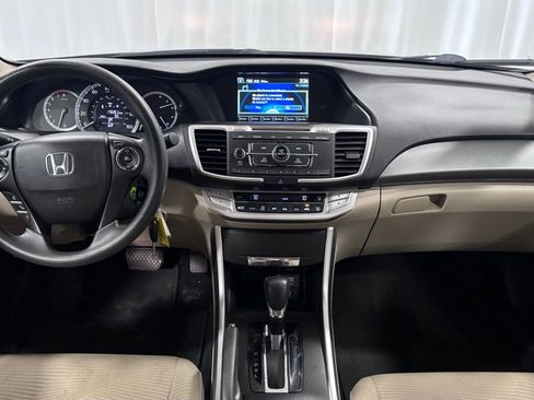 Used 2015 Honda Accord LX image 17