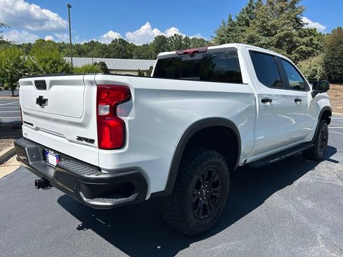 Used 2025 Chevrolet Silverado 1500 ZR2 w/ Technology Package AWD/4WD image 25