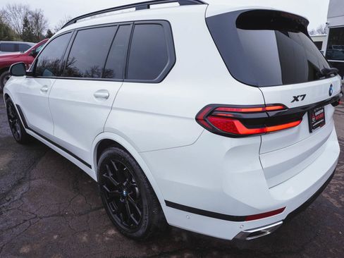Used 2023 BMW X7 xDrive40i w/ Premium Package image 7