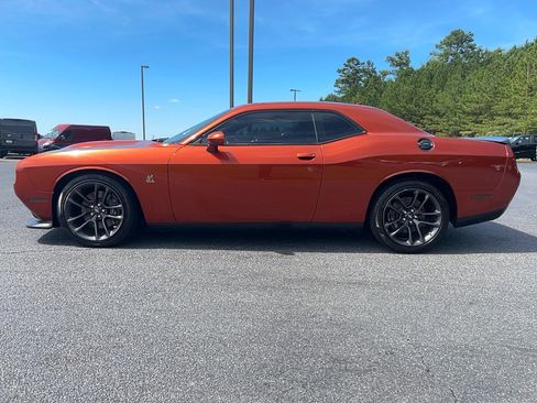 Used 2021 Dodge Challenger R/T Scat Pack RWD image 8