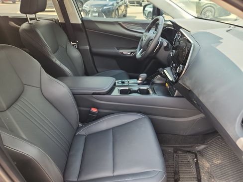Used 2026 Lexus NX 350h AWD w/ Accessory Package (2T) image 19