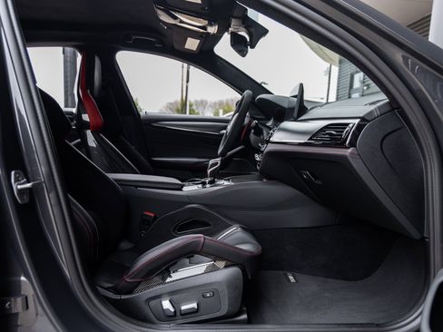 Used 2022 BMW M5 CS image 53