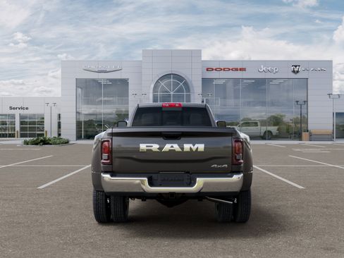 New 2026 RAM 3500 Tradesman AWD/4WD image 35