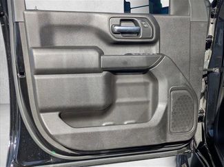 Used 2022 Chevrolet Silverado 2500 Custom video 2