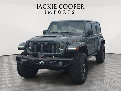 Used 2025 Jeep Wrangler Unlimited Rubicon 392 AWD/4WD image 1