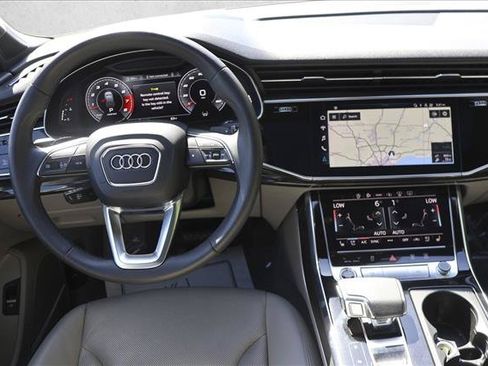 Used 2021 Audi Q7 3.0T Prestige AWD/4WD image 25