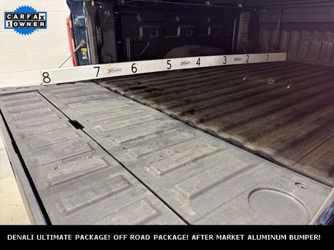 Used 2020 GMC Sierra 3500 Denali w/ Denali Ultimate Package image 9