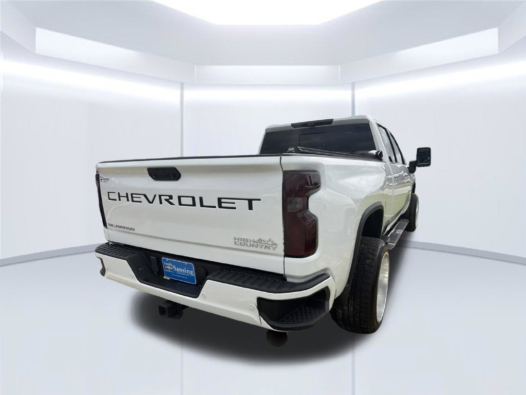 Used 2022 Chevrolet Silverado 2500 High Country w/ Z71 Off-Road Package AWD/4WD image 7