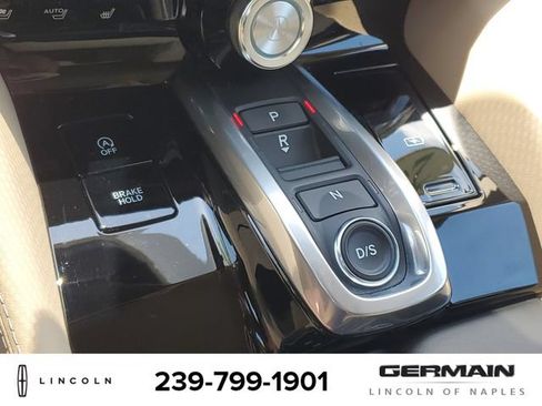 Used 2023 Acura MDX SH-AWD w/ Advance Package image 28