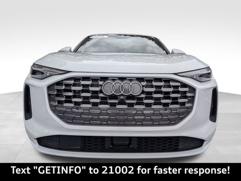 Used 2025 Audi Q5 Premium Plus w/ Premium Plus image 10