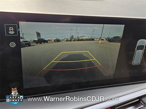 Used 2025 Kia Sorento EX image 25