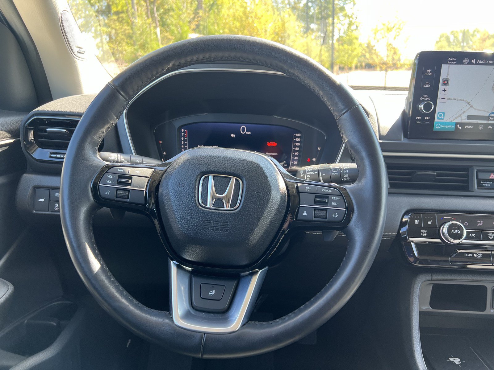Used 2024 Honda Pilot Elite image 18