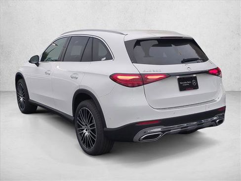 New 2026 Mercedes-Benz GLC 300 image 9