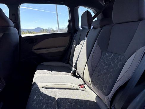 Used 2025 Subaru Forester image 18