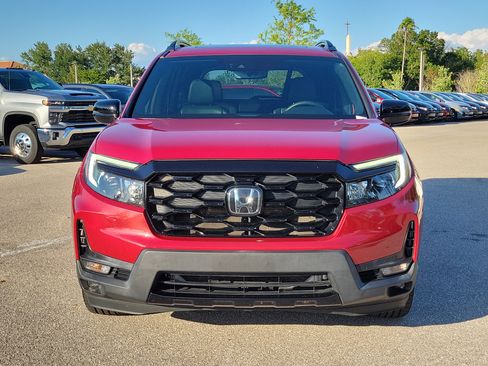 Used 2022 Honda Passport Elite image 2