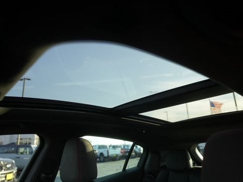 Used 2023 Maserati Grecale Modena image 11