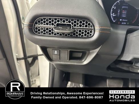 Used 2024 Honda HR-V Sport image 15