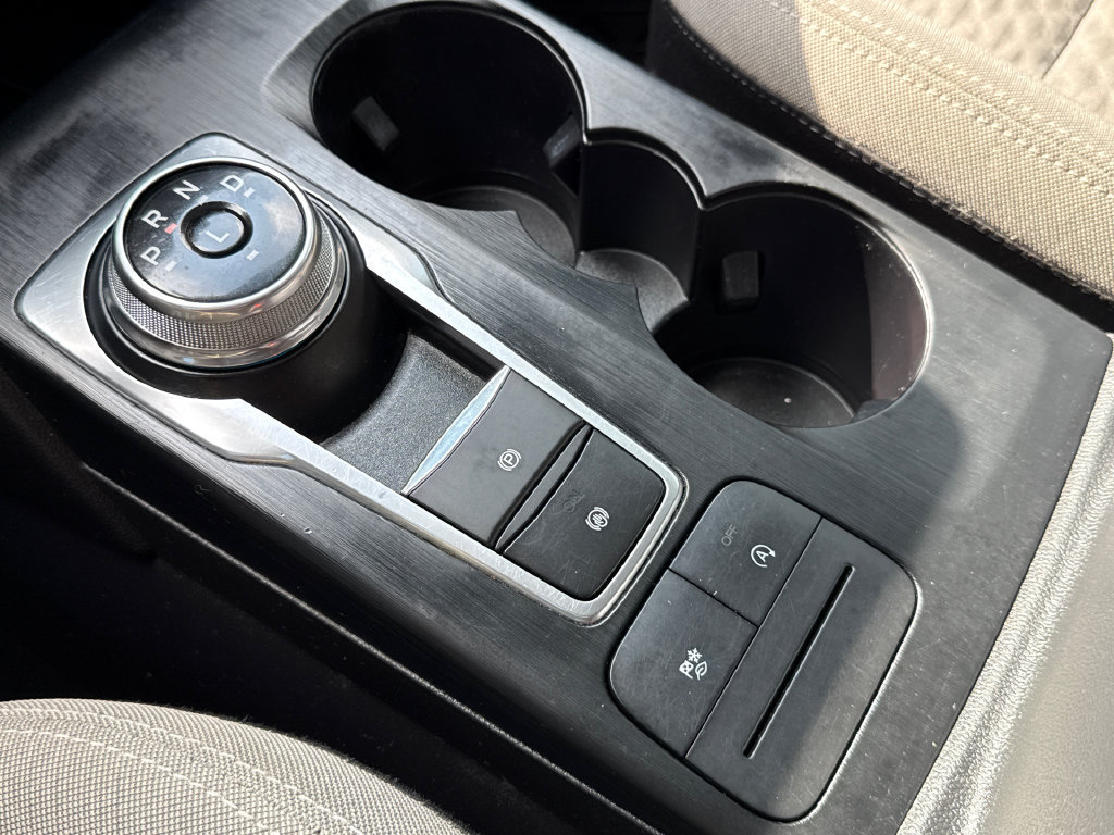 Used 2022 Ford Escape SE w/ SE Sport Appearance Package FWD image 26
