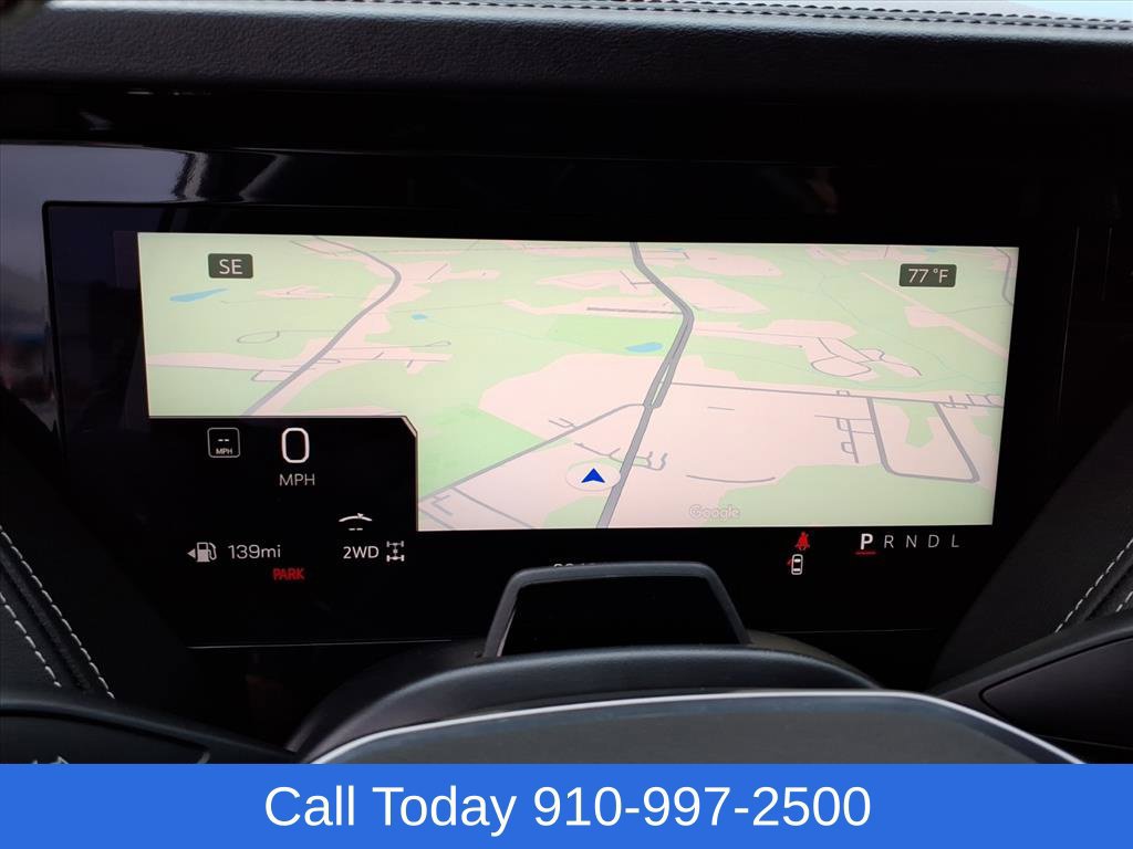 Used 2025 GMC Yukon Denali Ultimate w/ LPO, Floor Liner Package AWD/4WD image 32