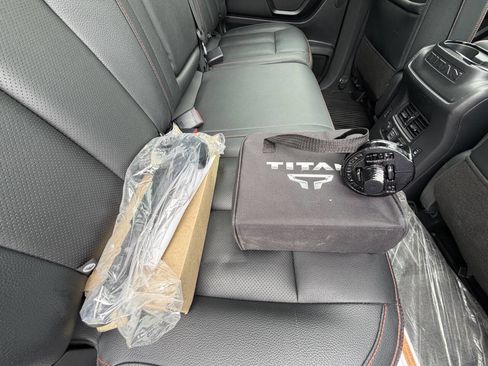 Used 2023 Nissan Titan PRO-4X w/ Pro-4x Convenience Package AWD/4WD image 52