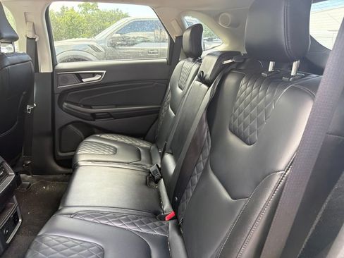 Used 2024 Ford Edge Titanium AWD/4WD image 11