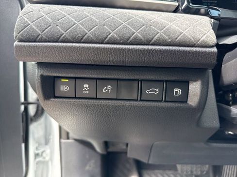 Used 2026 Toyota Camry XLE image 21