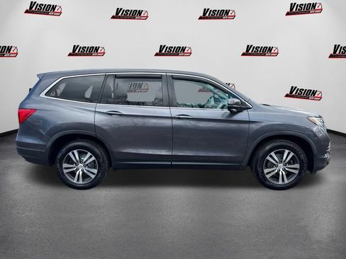 Used 2017 Honda Pilot EX-L image 4