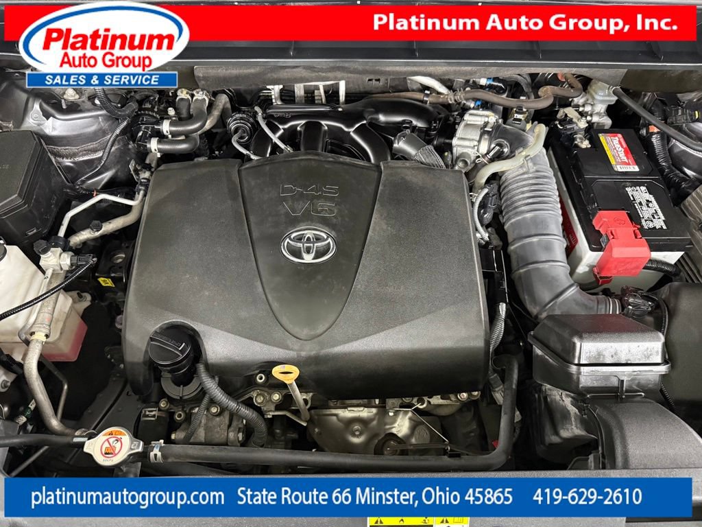 Used 2020 Toyota Highlander Limited FWD image 60
